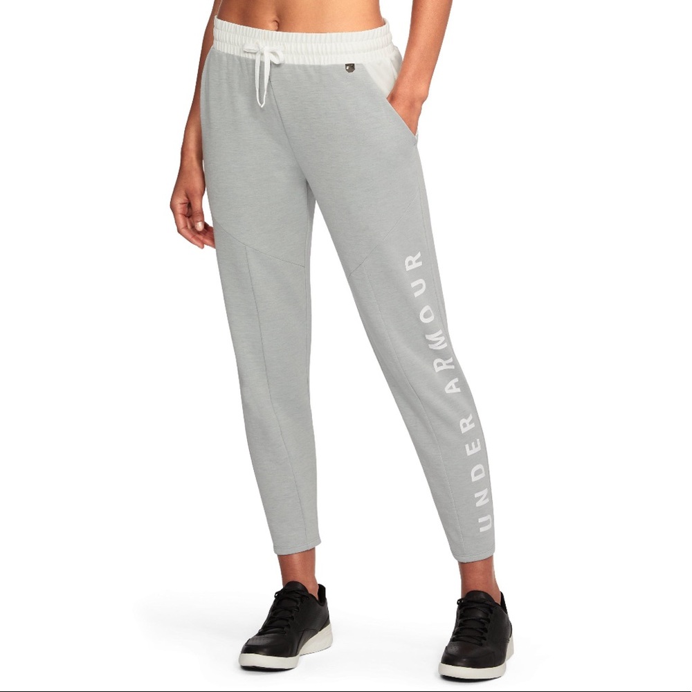 Navy Blue Under Armour two tone sweatpants size M